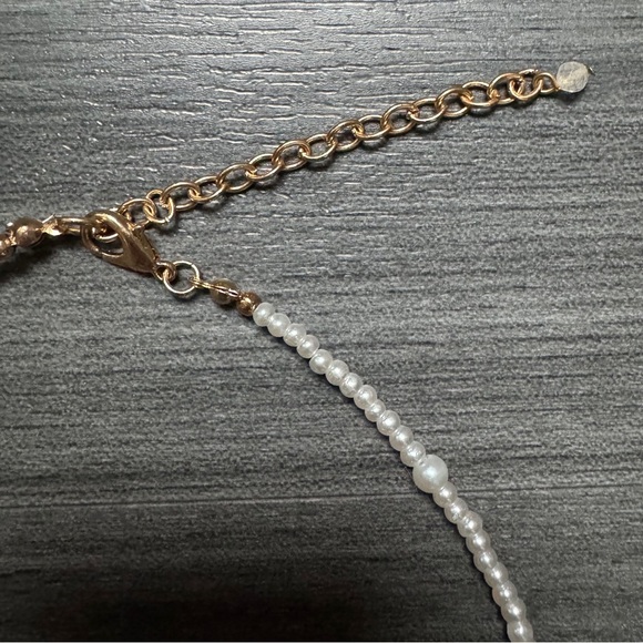 NWT Anthropologie Beaded Bow Necklace - Picture 7 of 8